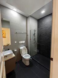 Eastwood Walk Gardens (D16), Terrace #565281771